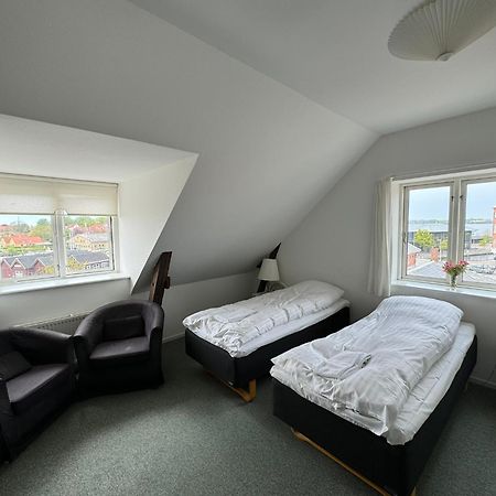 Hotel Postgaarden Skaelskor Екстер'єр фото