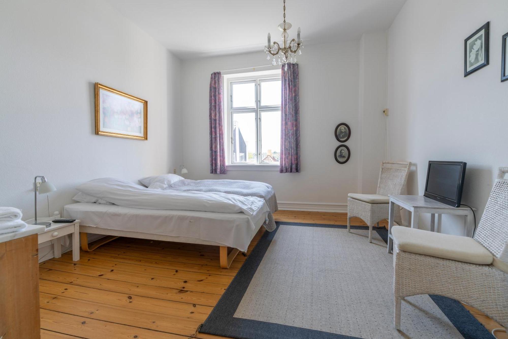 Hotel Postgaarden Skaelskor Екстер'єр фото