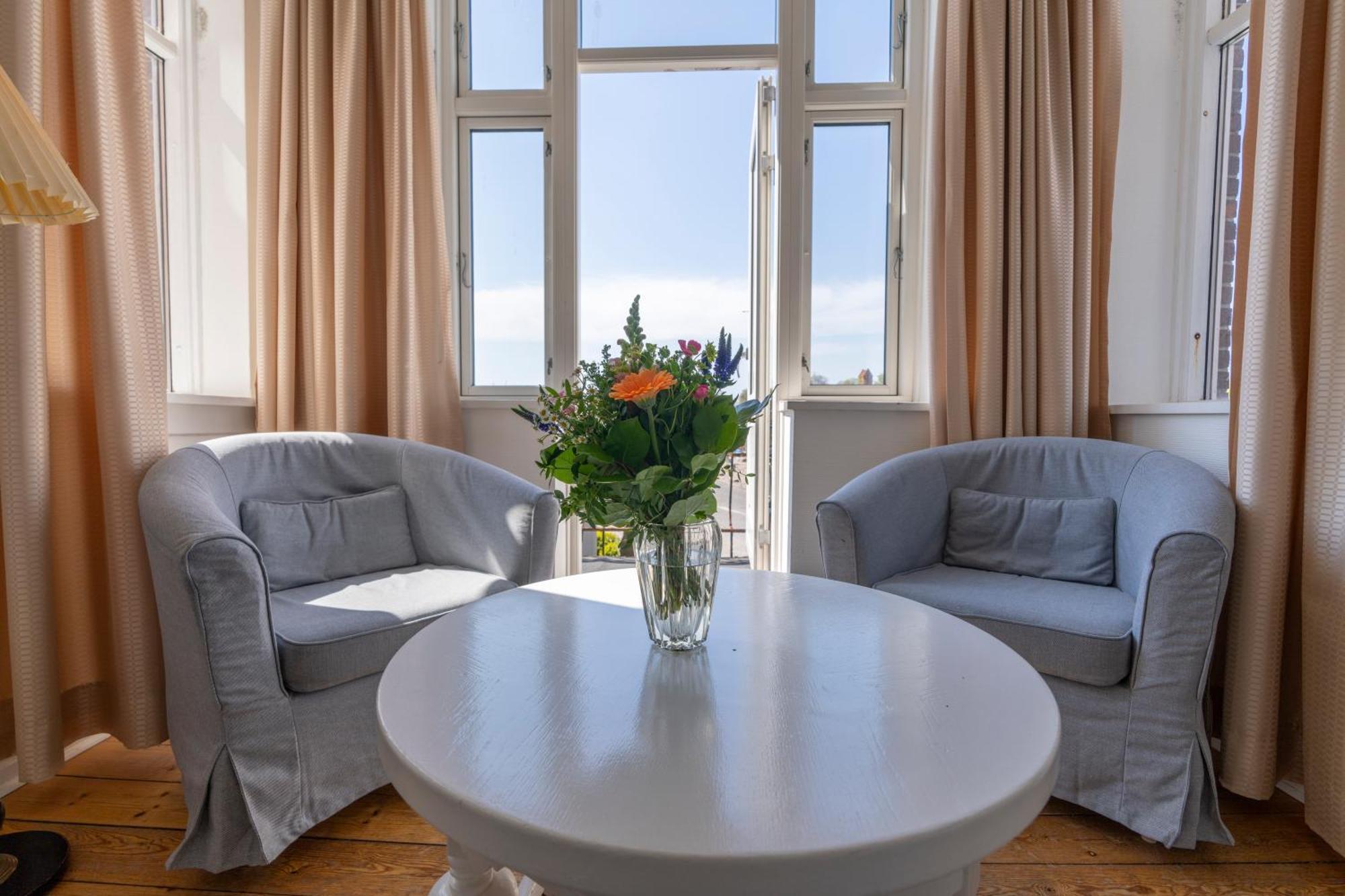 Hotel Postgaarden Skaelskor Екстер'єр фото
