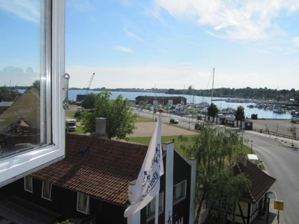 Hotel Postgaarden Skaelskor Екстер'єр фото